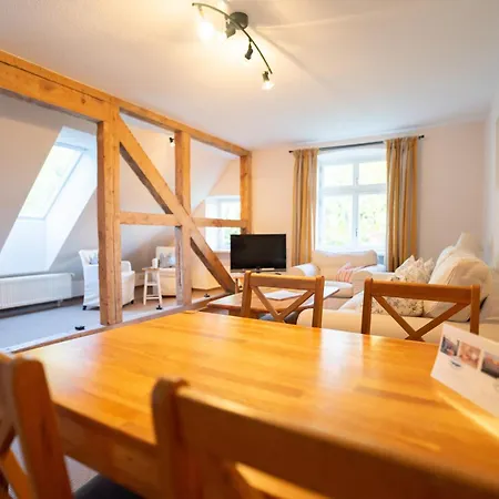 Nr 15 Im Gutshaus Zicker Auf Ruegen *